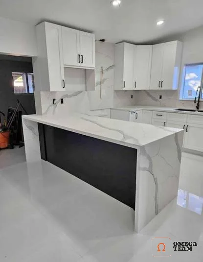 441-MODERN KITCHEN W-WATERFALL